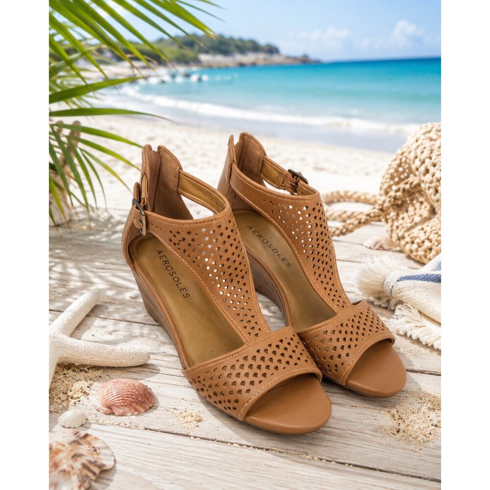 Aerosoles Sapphire Cognac Perforated Comfort Wedge Sandals 8.5M Coastal Summer